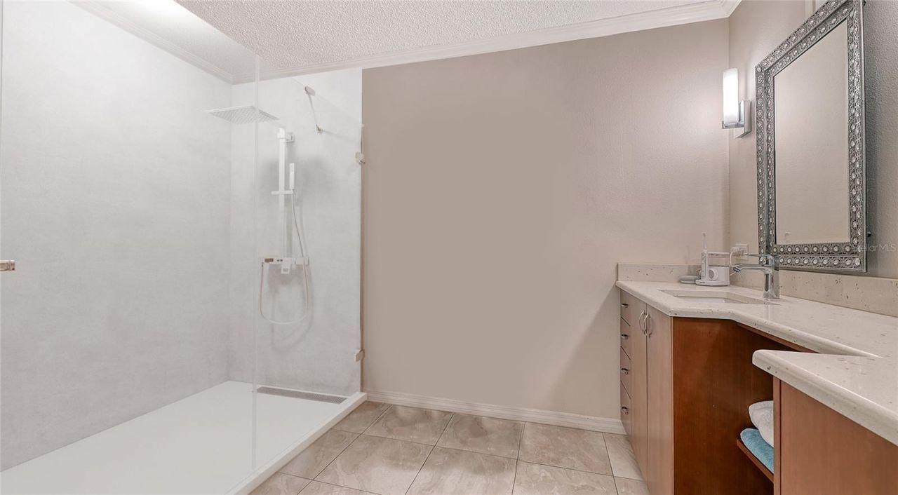 4535 Bay Club Drive, Bradenton, FL 34210 Photo