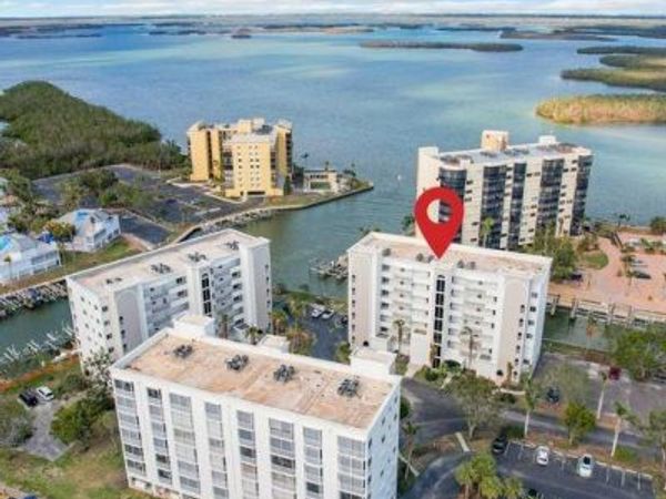 4331 Bay Beach LN, Unit 152, FORT MYERS BEACH, FL 33931