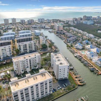 4331 Bay Beach Ln, Unit 152, Fort Myers Beach, FL 33931 Photo