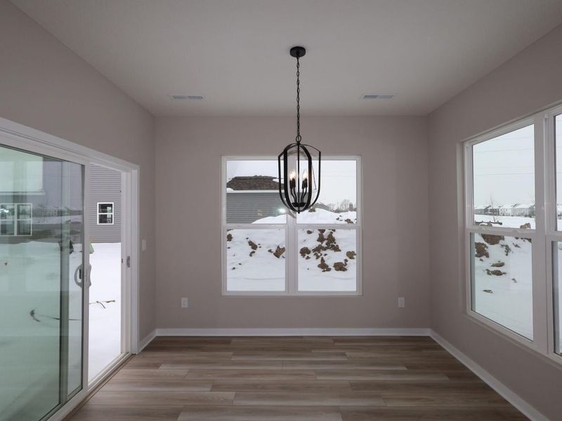 7042 Celebration Drive, Powell, OH 43065 Photo 2