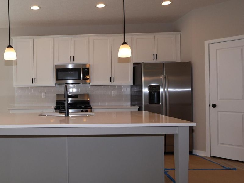 7042 Celebration Drive, Powell, OH 43065 Photo 5