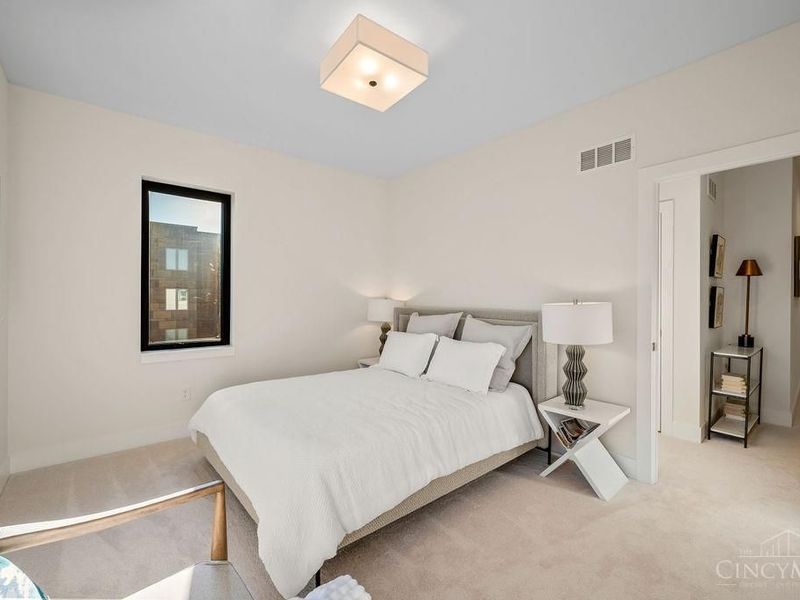 6227 W Station Court Drive, Cincinnati, OH 45224 Photo 24