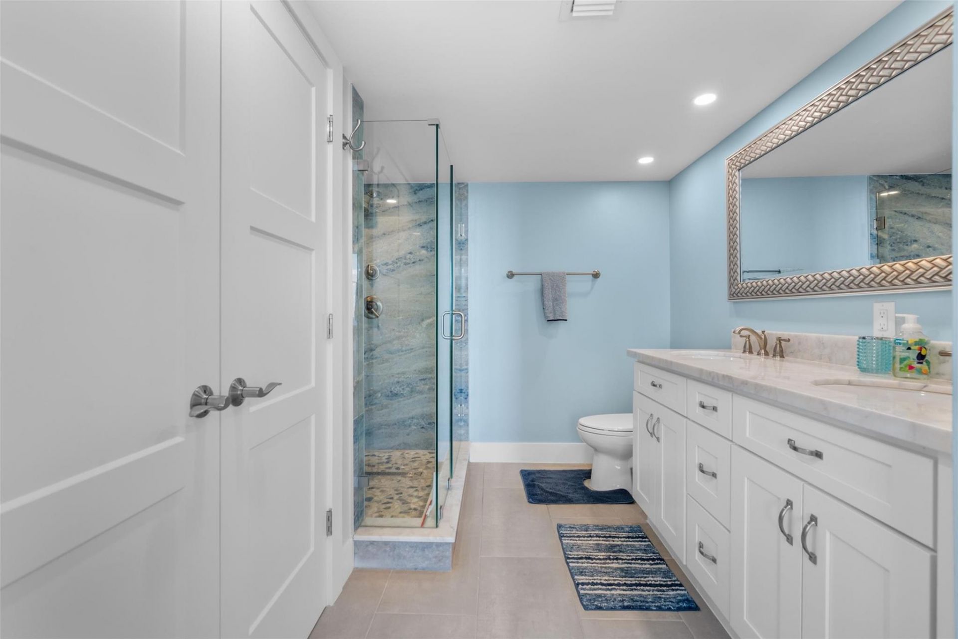 4200 N Ocean Drive, Unit 1-1603, Singer Island, FL 33404 Photo