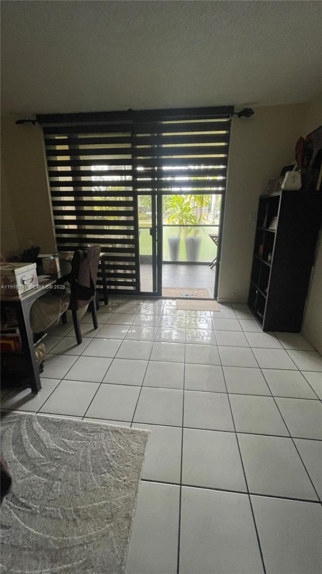 6800 Cypress Road, Unit 103, Plantation, FL 33317 Photo