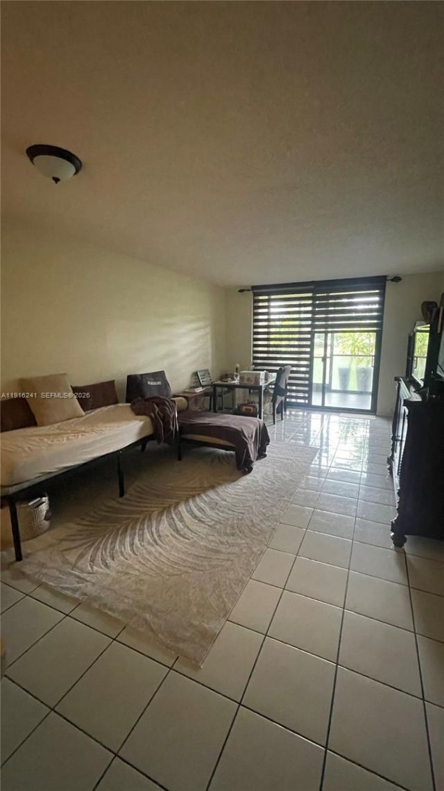 6800 Cypress Road, Unit 103, Plantation, FL 33317 Photo