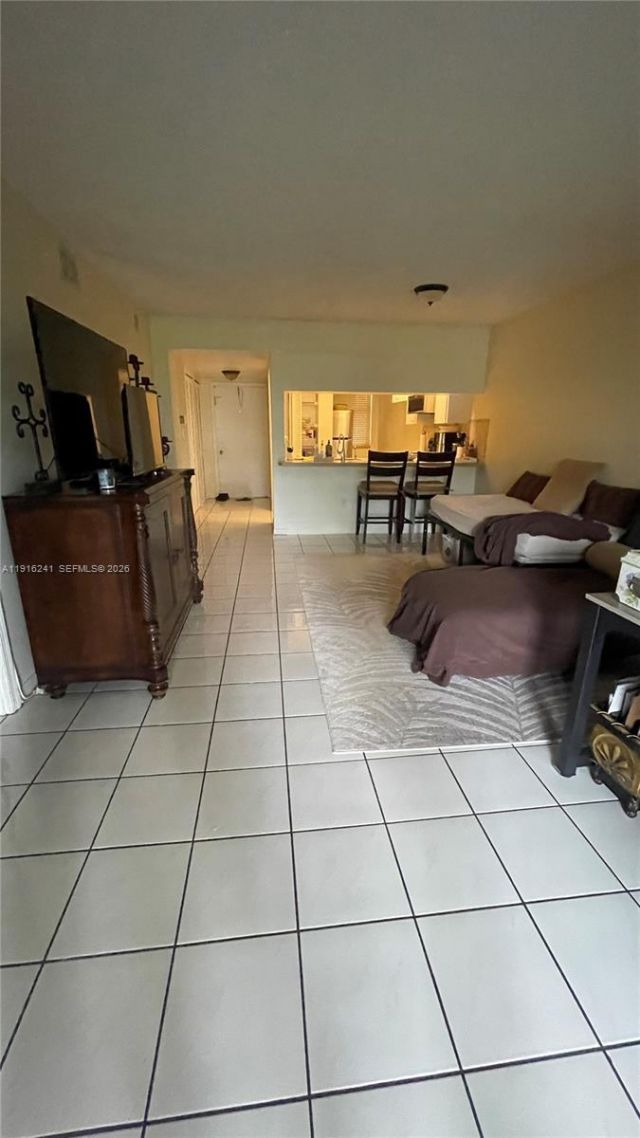 6800 Cypress Road, Unit 103, Plantation, FL 33317 Photo