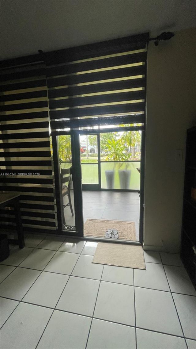 6800 Cypress Road, Unit 103, Plantation, FL 33317 Photo