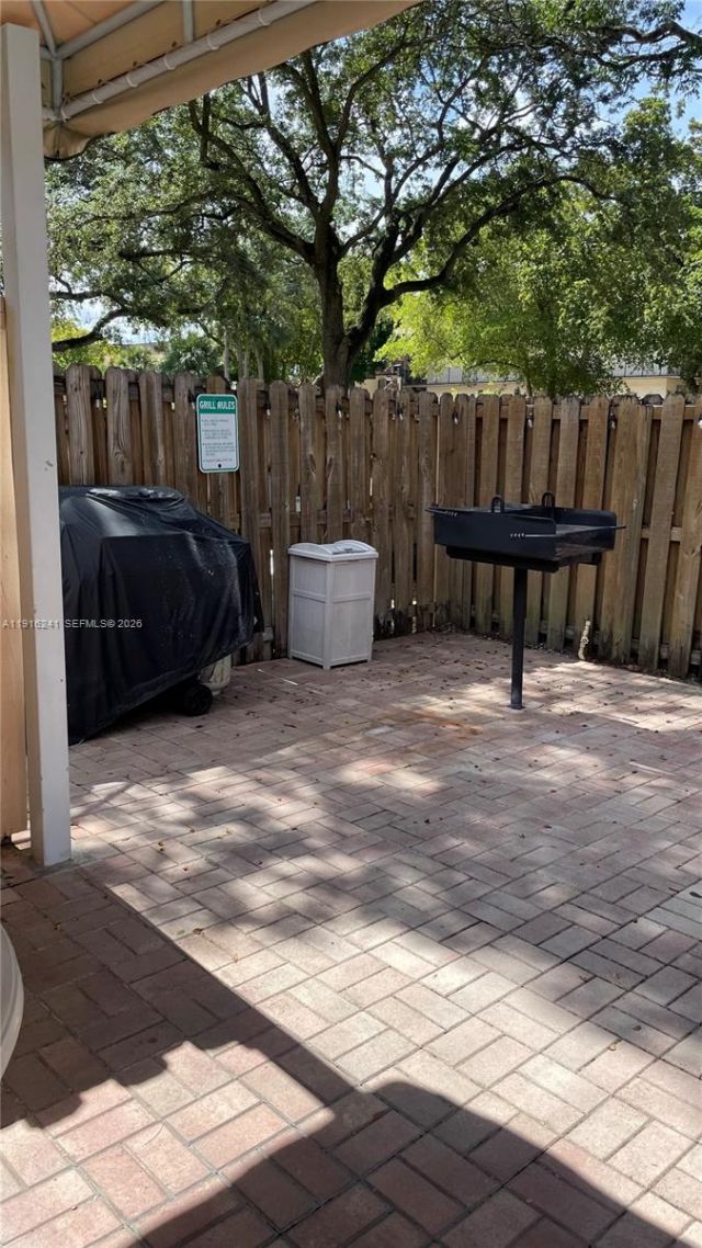 6800 Cypress Road, Unit 103, Plantation, FL 33317 Photo
