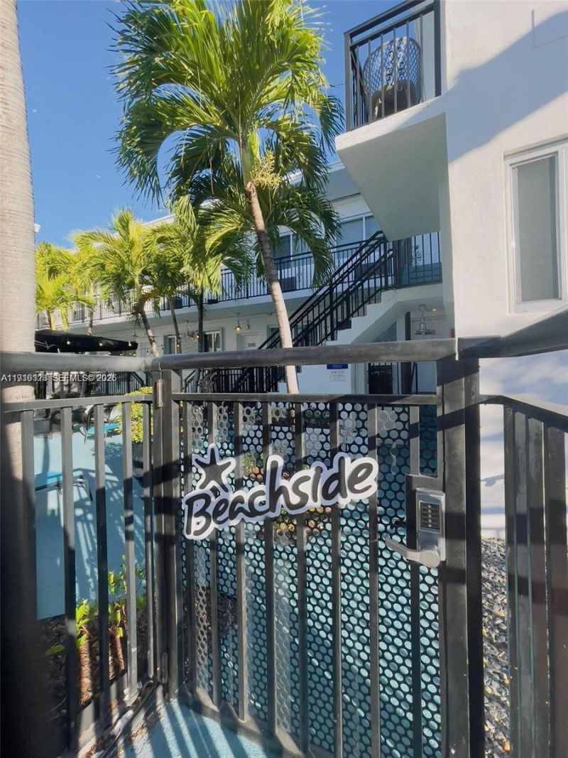 8100 Harding Ave, Unit 513, Miami Beach, FL 33141 Photo
