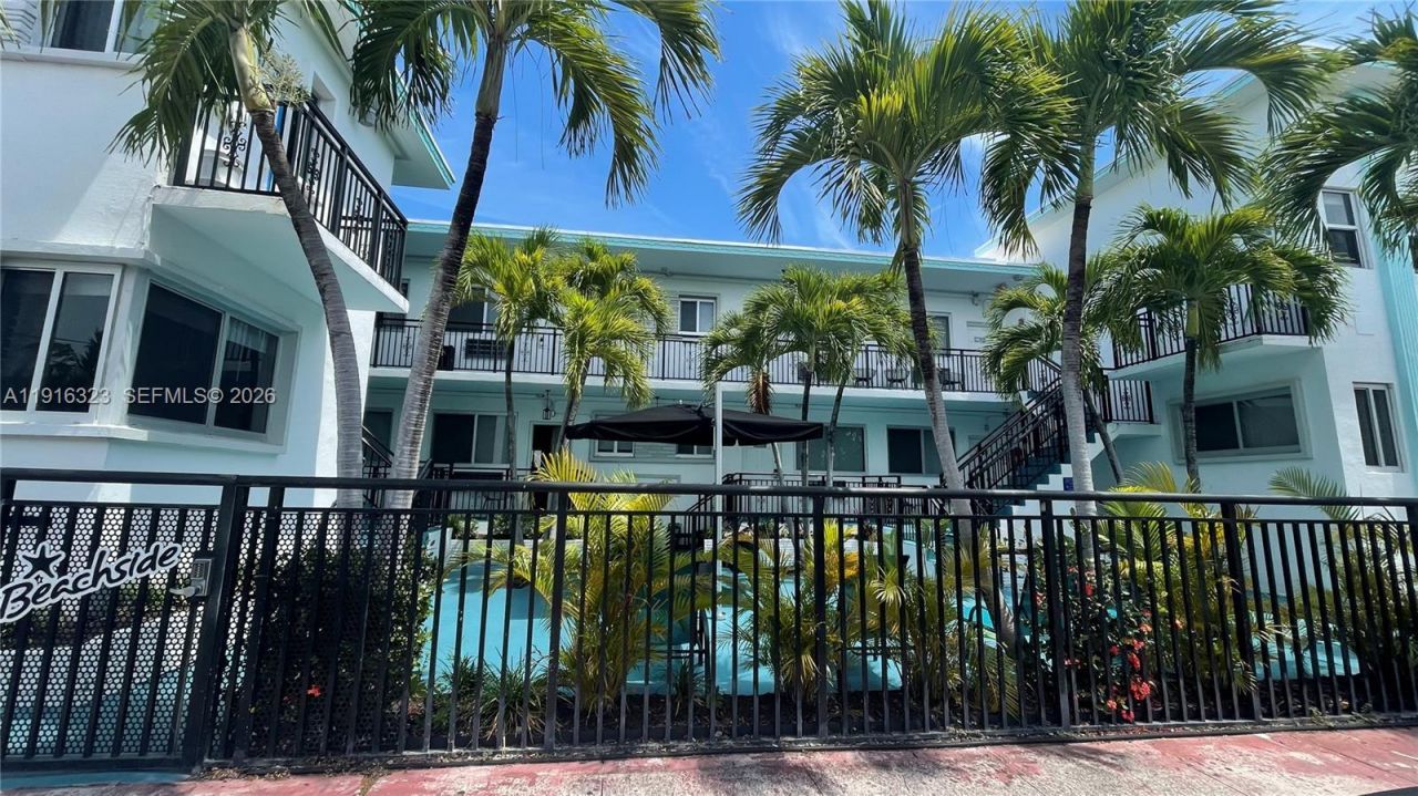 8100 Harding Ave, Unit 513, Miami Beach, FL 33141 Photo