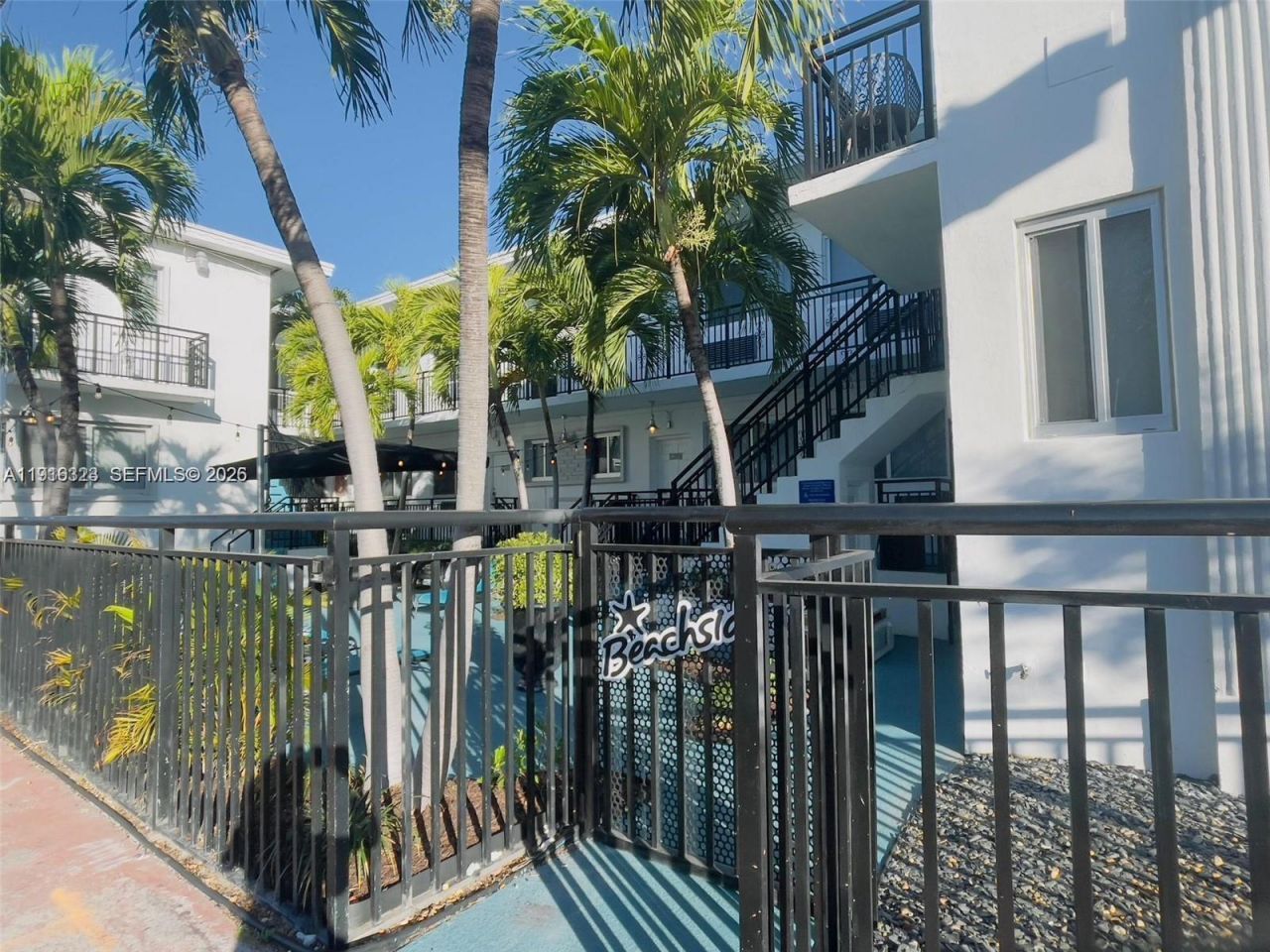 8100 Harding Ave, Unit 513, Miami Beach, FL 33141 Photo