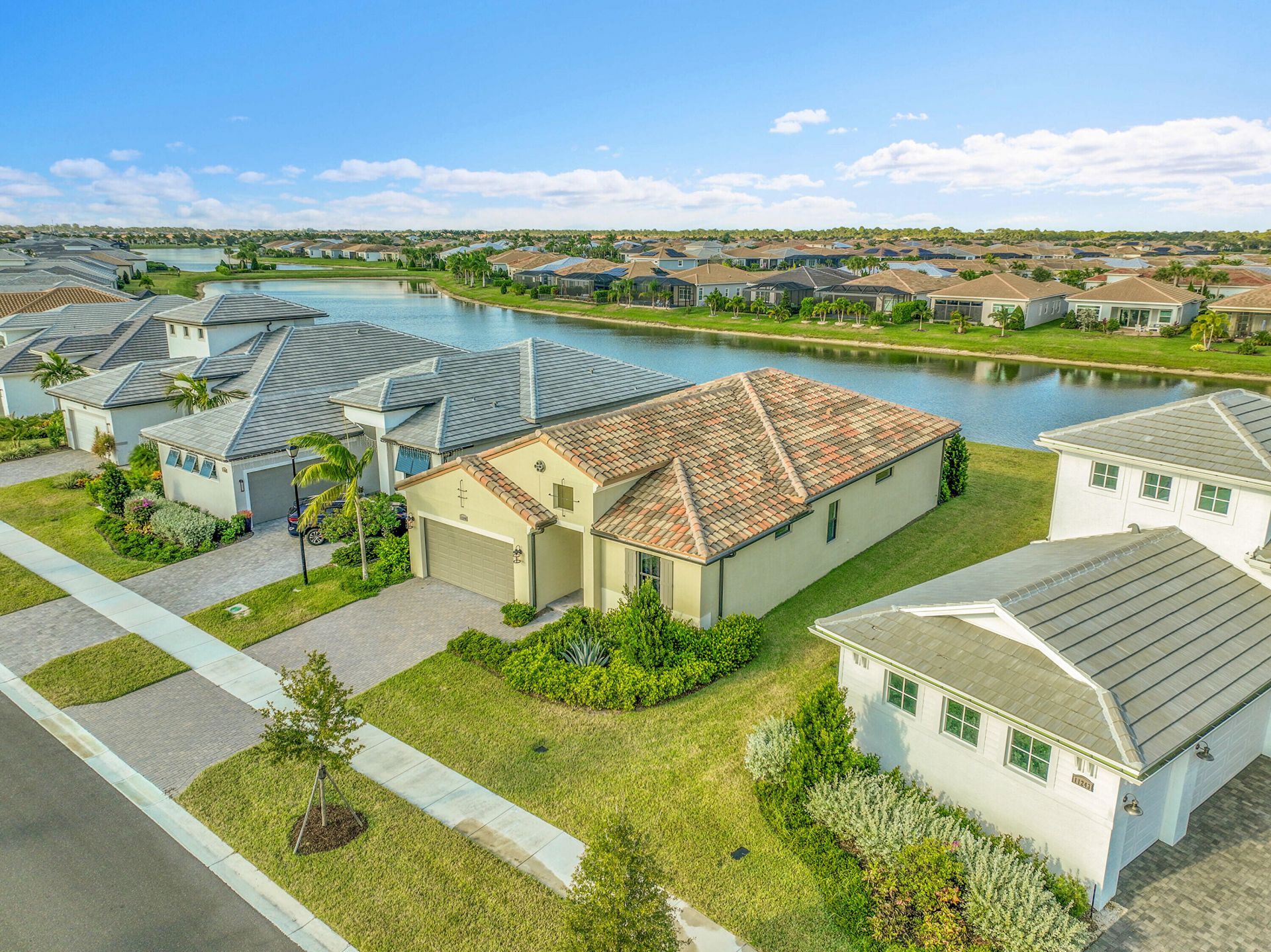 11249 SW Pietra Way, Port Saint Lucie, FL 34987 Photo