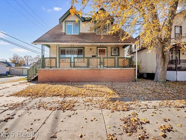 98 Le Roy Street, River Rouge, MI 48218