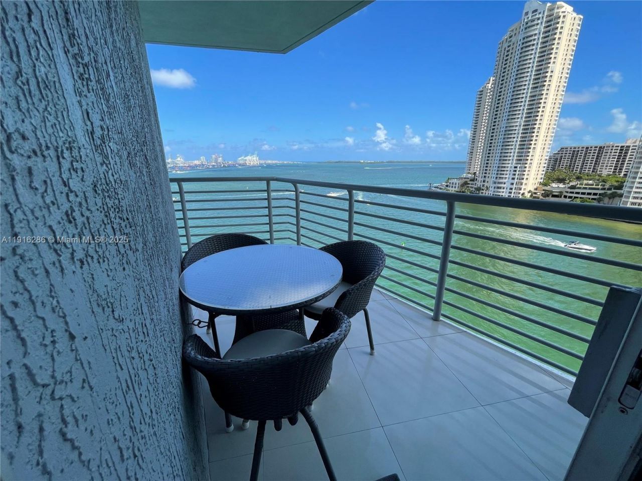 335 S Biscayne Blvd, Unit 1209, Miami, FL 33131 Photo