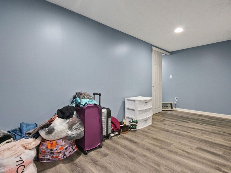 1303 Oakland Park Avenue, Columbus, OH 43224 Photo 24