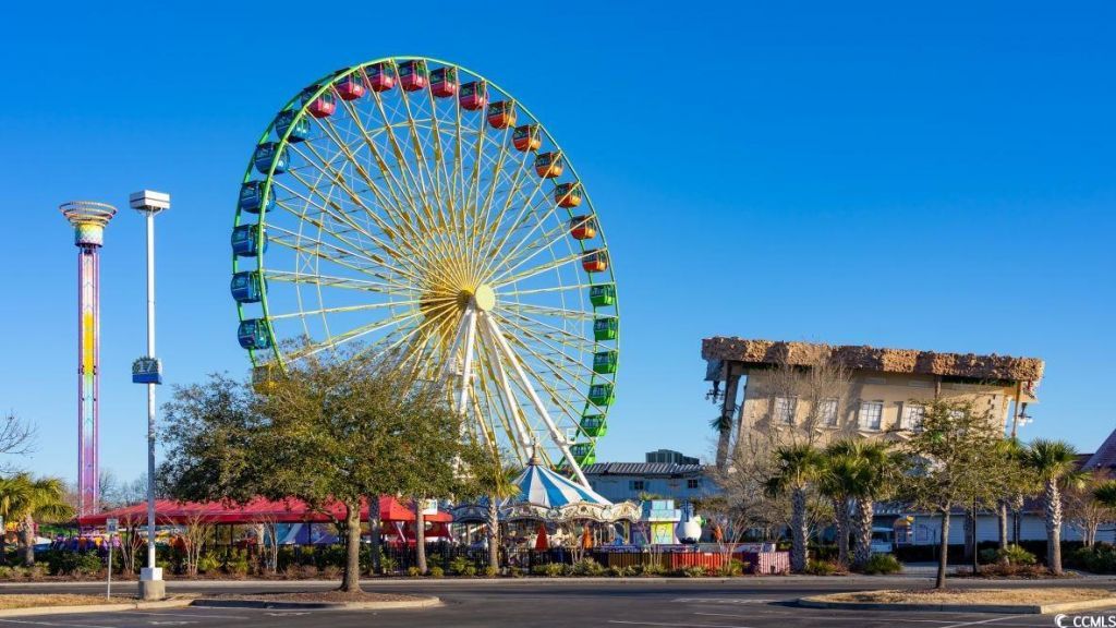 559 Gemstone Blvd Photo 36