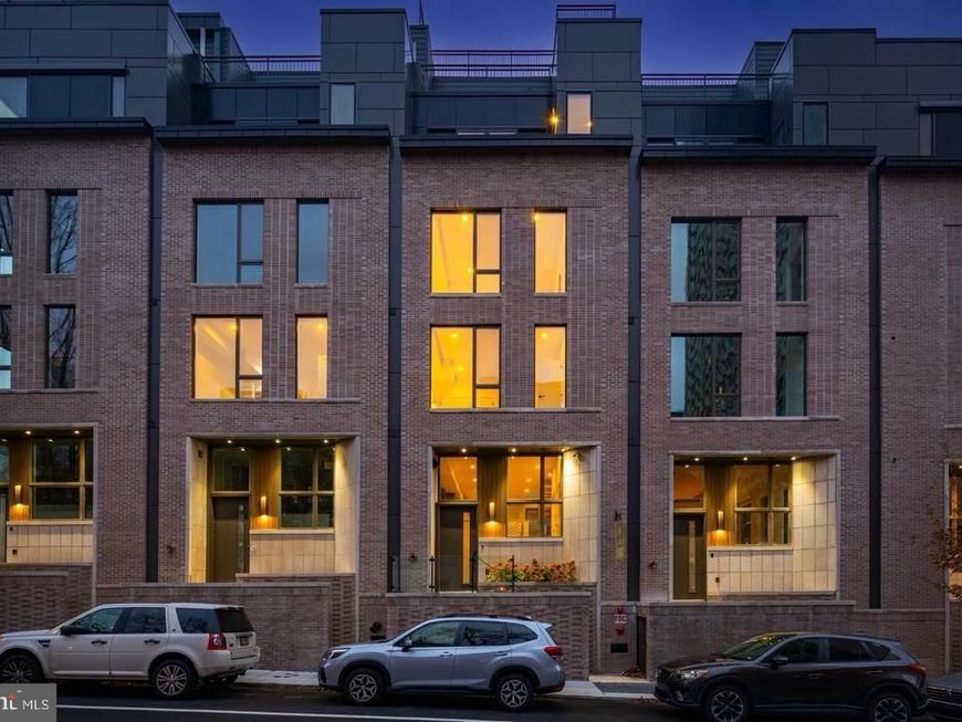 2316 Sansom Street, Philadelphia, PA 19103 Main Photo