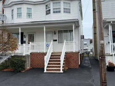 341 S BROAD MOUNTAIN AVENUE, FRACKVILLE, PA 17931