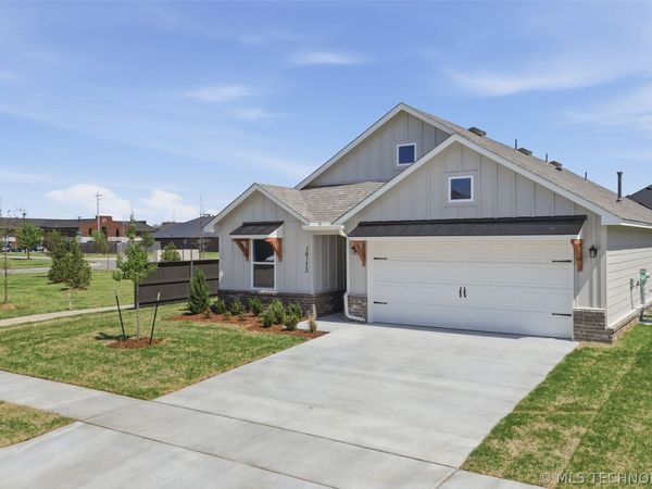 16173 S 89th Avenue E, Bixby, OK 74008