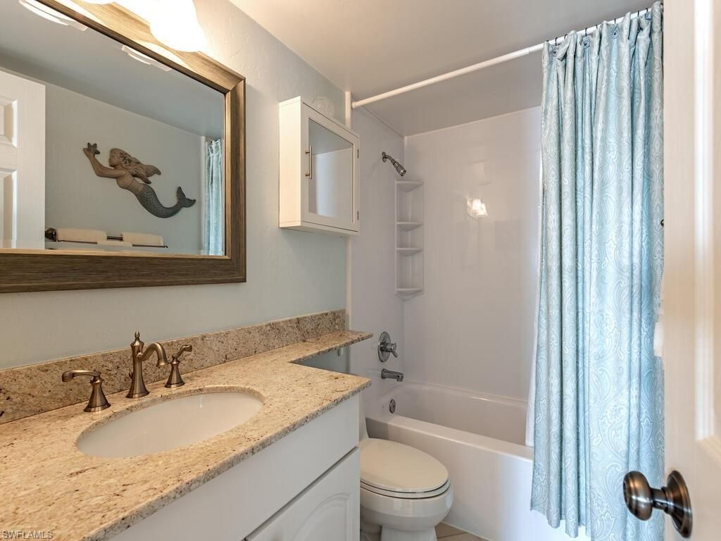 555 Park Shore Dr, Unit B411, Naples, FL 34103 Photo