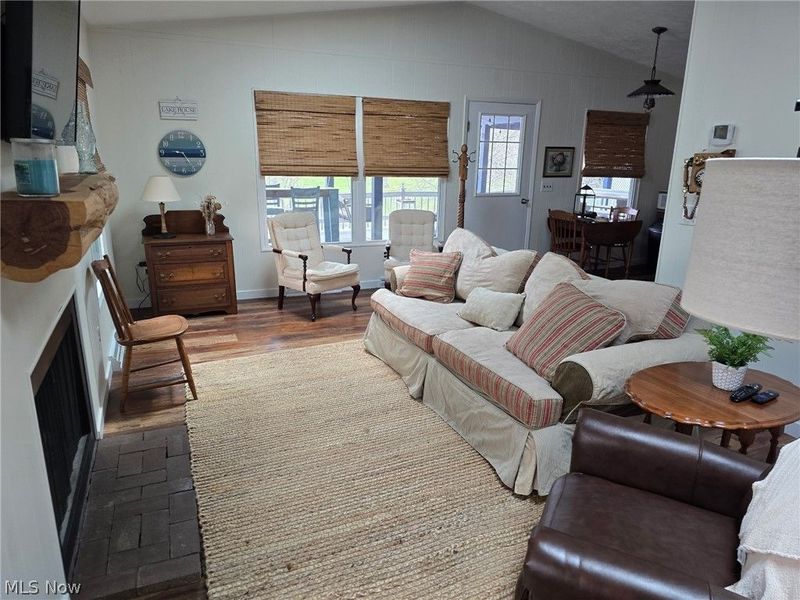 1186 Lincoln Street SW, Sherrodsville, OH 44675 Photo 23