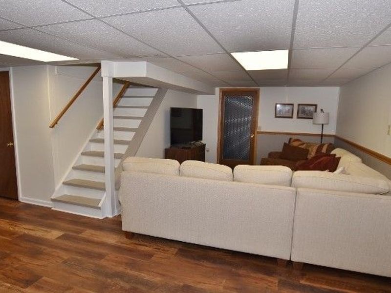 1186 Lincoln Street SW, Sherrodsville, OH 44675 Photo 37