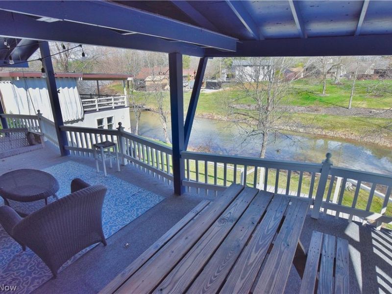 1186 Lincoln Street SW, Sherrodsville, OH 44675 Photo 7