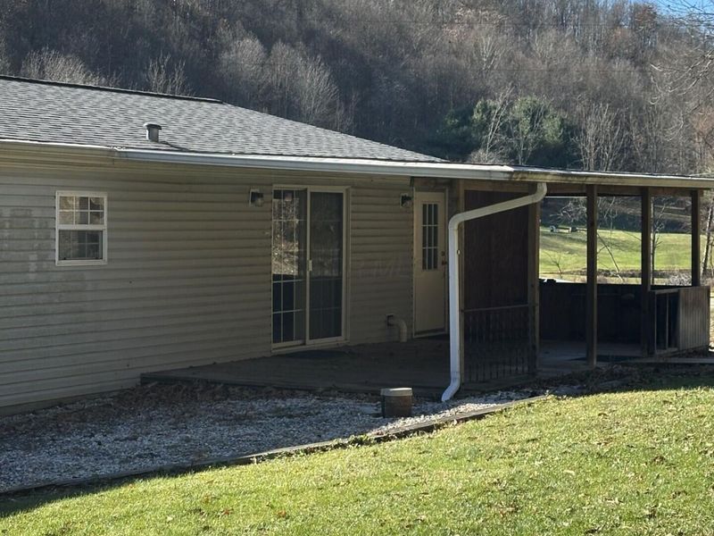 10765 Coshocton Road, New Concord, OH 43762 Photo 27