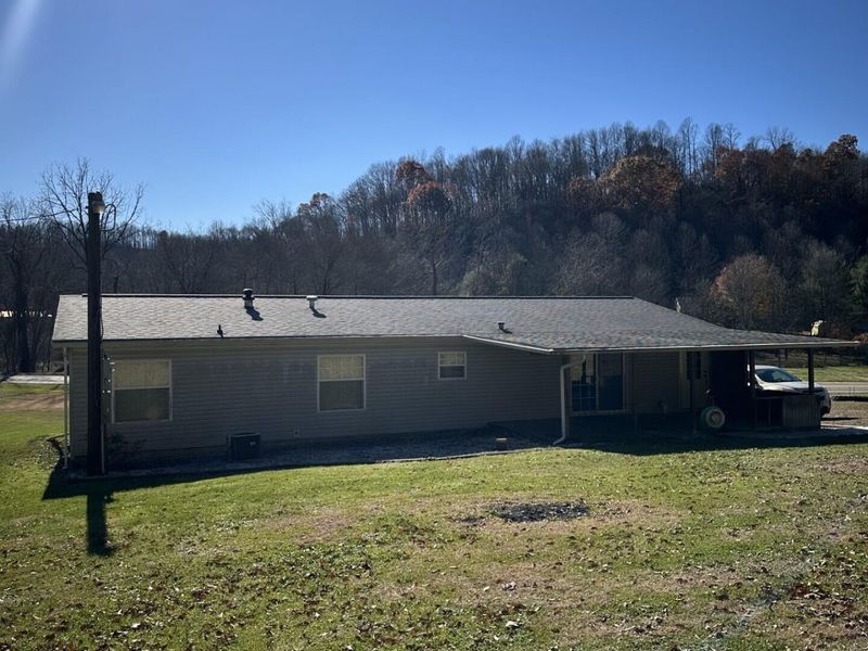 10765 Coshocton Road, New Concord, OH 43762 Photo 3