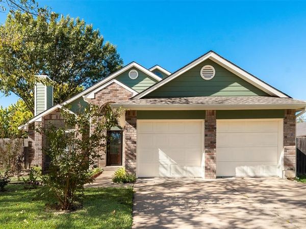 6506 Topaz Drive, Arlington, TX 76001