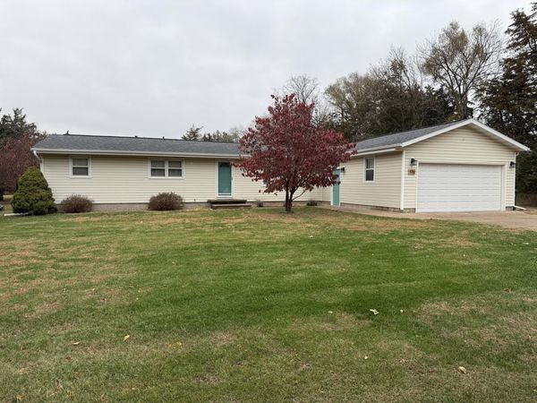 170 NORTH ST, Fruitland, IA 52749