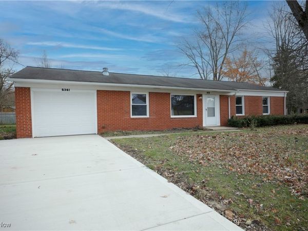 5361 Diana Lynn Drive, Stow, OH 44224