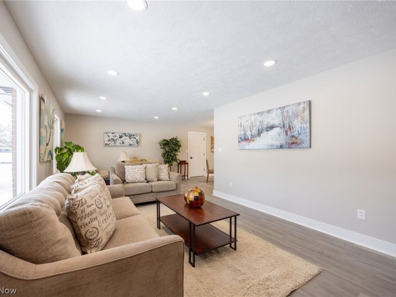 5361 Diana Lynn Drive, Stow, OH 44224 Photo 12