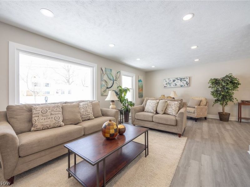 5361 Diana Lynn Drive, Stow, OH 44224 Photo 5