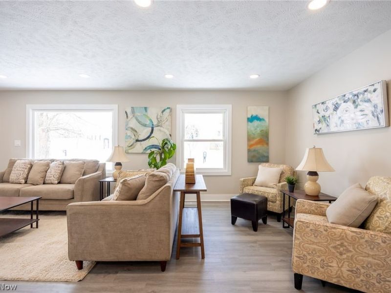 5361 Diana Lynn Drive, Stow, OH 44224 Photo 6