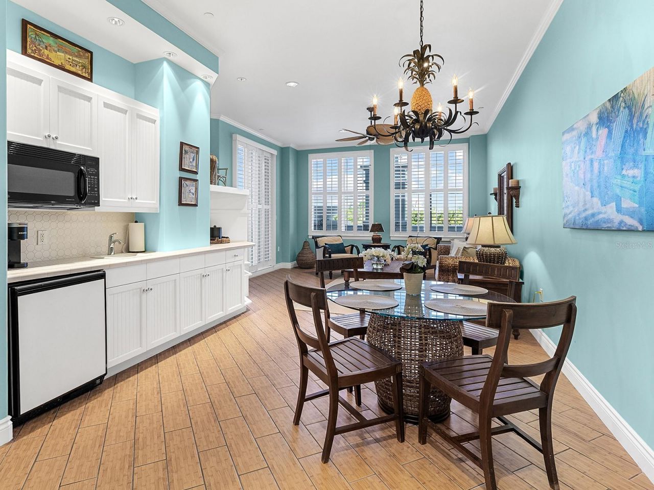 2050 Benjamin Franklin Drive, Unit PH1102, Sarasota, FL 34236 Photo