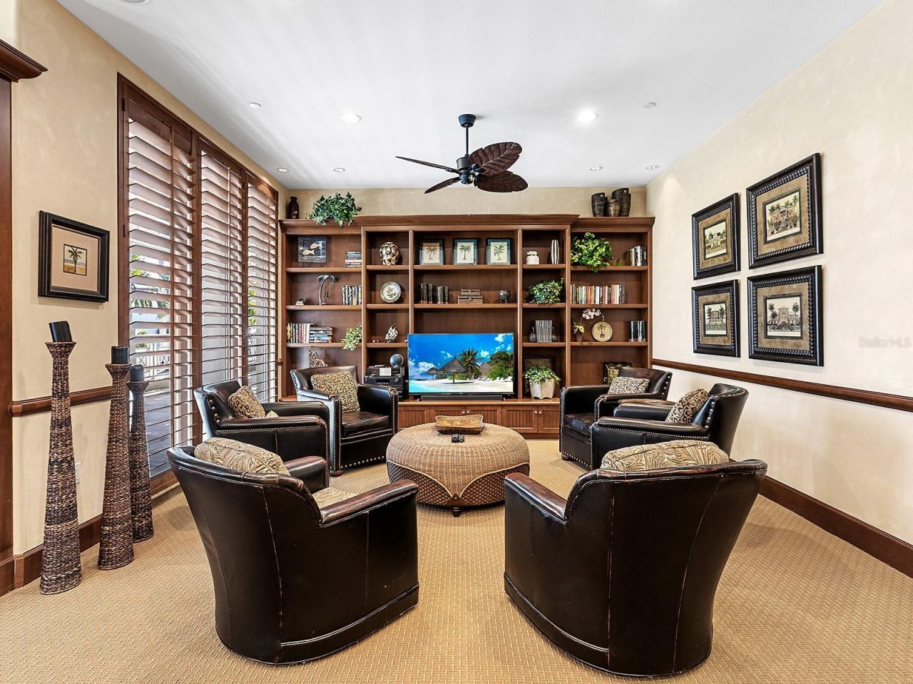 2050 Benjamin Franklin Drive, Unit PH1102, Sarasota, FL 34236 Photo