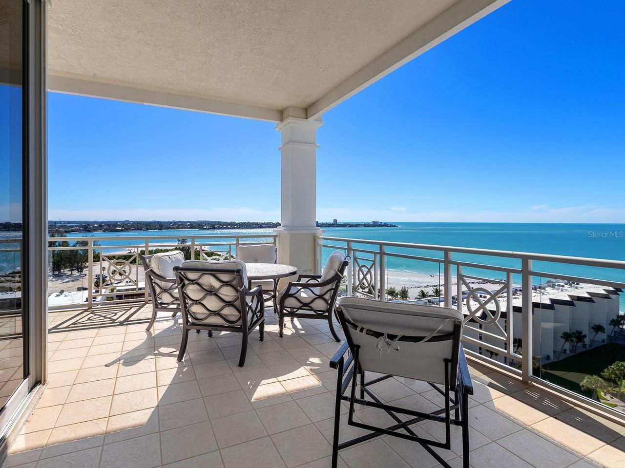 2050 Benjamin Franklin Drive, Unit PH1102, Sarasota, FL 34236 Photo