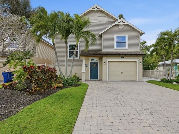 7002 MARINA DRIVE, Unit B, HOLMES BEACH, FL 34217