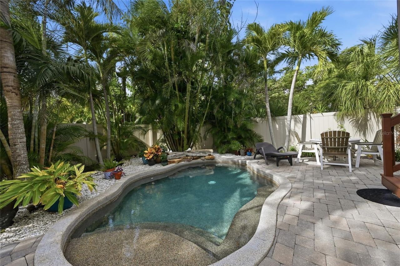 7002 Marina Drive, Unit B, Holmes Beach, FL 34217 Photo