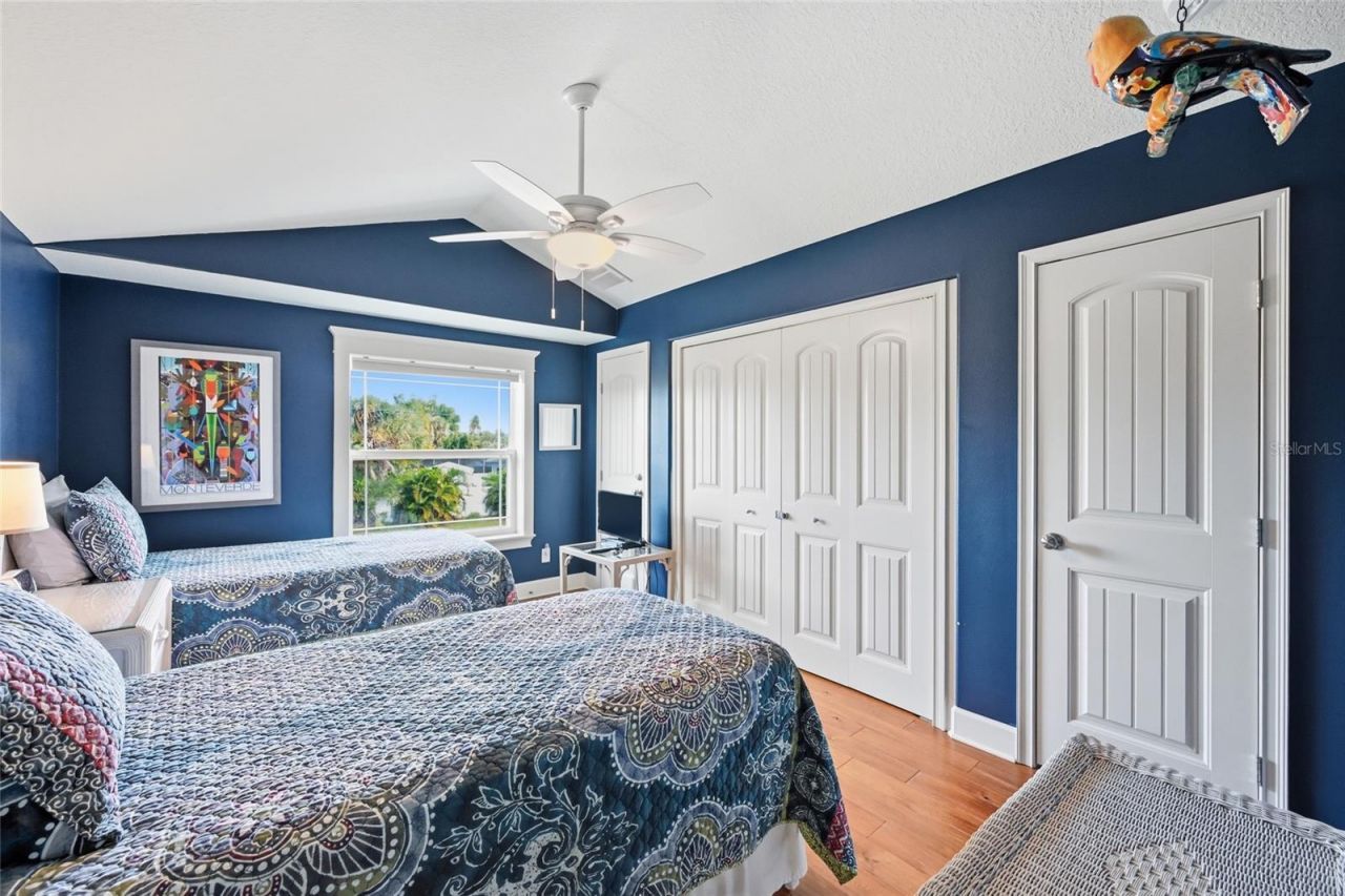 7002 Marina Drive, Unit B, Holmes Beach, FL 34217 Photo