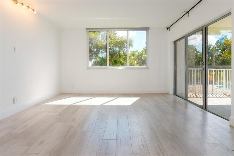 4200 Hillcrest Drive, Unit 201, Hollywood, FL 33021 Photo