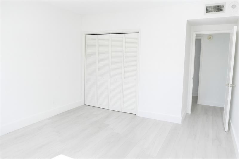 4200 Hillcrest Drive, Unit 201, Hollywood, FL 33021 Photo