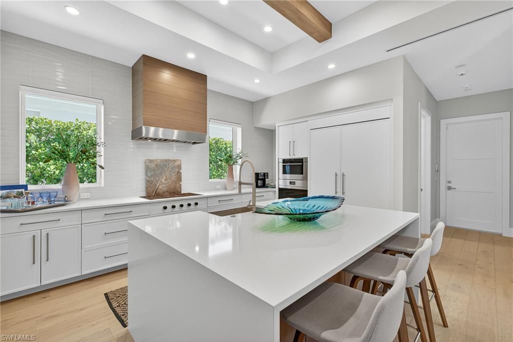 405 7th Ave N, Naples, FL 34102 Photo