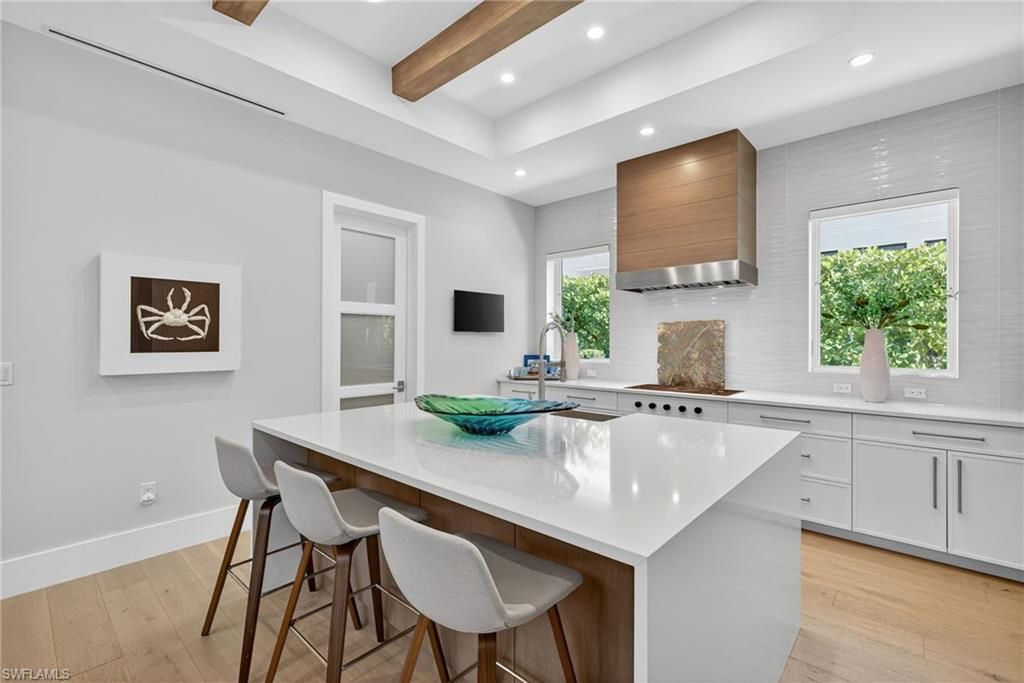 405 7th Ave N, Naples, FL 34102 Photo