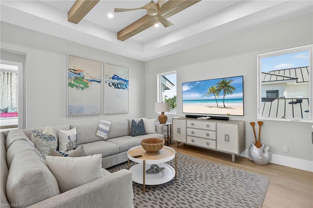 405 7th Ave N, Naples, FL 34102 Photo