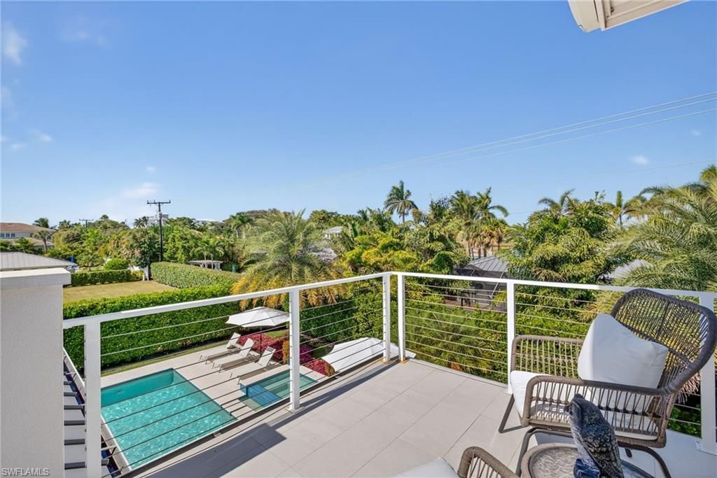 405 7th Ave N, Naples, FL 34102 Photo