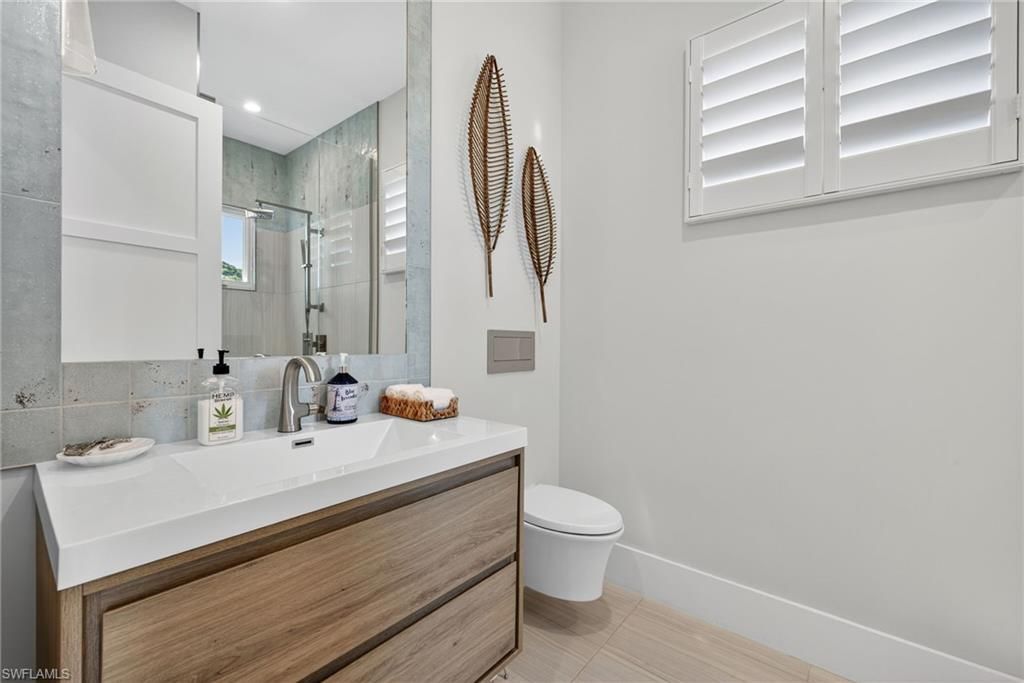 405 7th Ave N, Naples, FL 34102 Photo