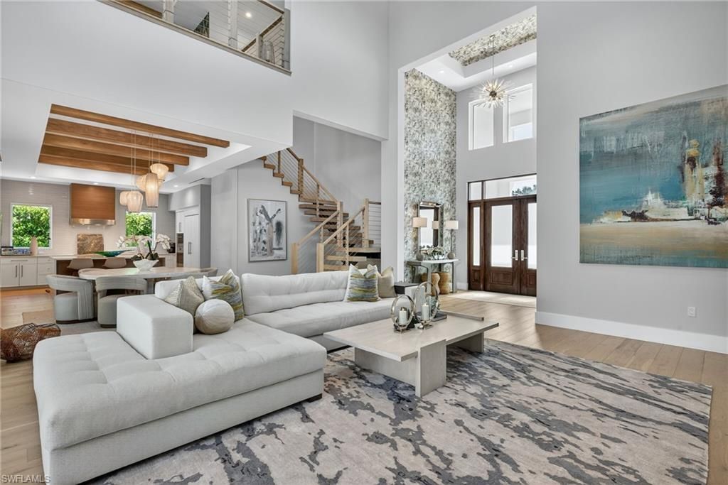 405 7th Ave N, Naples, FL 34102 Photo