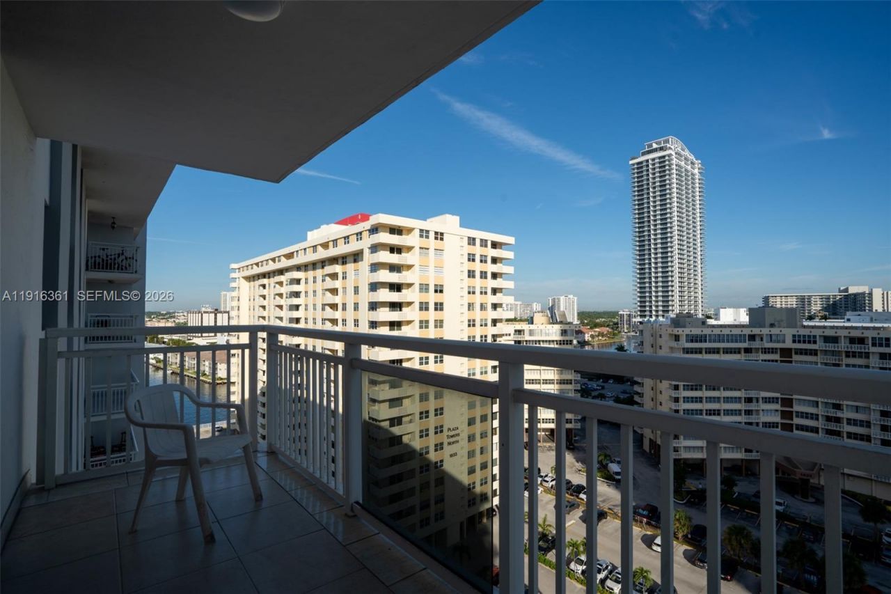1849 S Ocean Dr, Unit 1509, Hallandale Beach, FL 33009 Photo